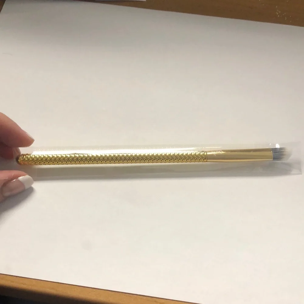 Moda metallics triad eye brush